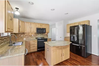9340 Oliver Knoll Court, Fairfield, OH 45014 - Photo 21