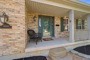9340 Oliver Knoll Ct, Fairfield, OH 45014 - Photo 5