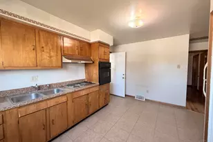 905 Lamberton St, Middletown, OH 45044 - Photo 9