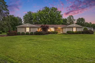 620 Georgia Dr, Bethel, OH 45106 - Photo 1