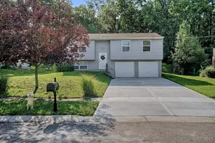2933 Greenbrook Ln, Colerain Township, OH 45251 - Photo 3