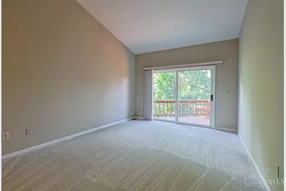 699 Totten Way, Cincinnati, OH 45226 - Photo 15