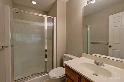 699 Totten Way, Cincinnati, OH 45226 - Photo 27