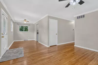 5535 Chandler Street, Cincinnati, OH 45227 - Photo 3