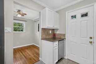 5535 Chandler St, Cincinnati, OH 45227 - Photo 9