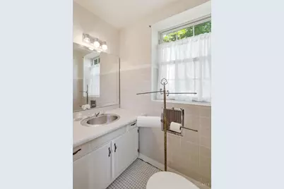 16 Vermont Avenue, Wyoming, OH 45215 - Photo 29