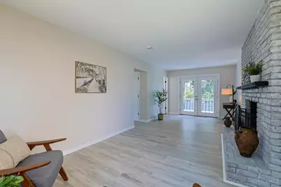 6029 Waldway Lane, Cincinnati, OH 45224 - Photo 11