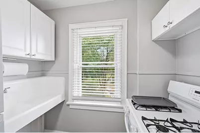 4423 Erie Avenue #4, Cincinnati, OH 45227 - Photo 5