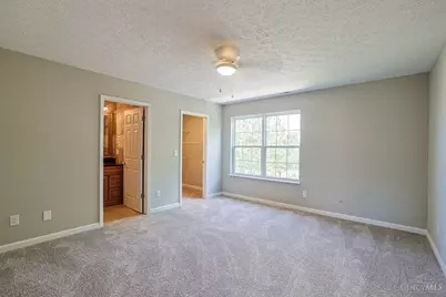 2929 Creekside Drive, Fairfield Township, OH 45011 - Photo 11
