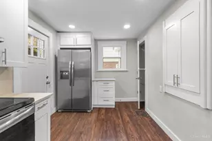 6212 Desmond St, Cincinnati, OH 45227 - Photo 5