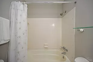 1987 Mistyhill Dr, Springfield Township, OH 45240 - Photo 19