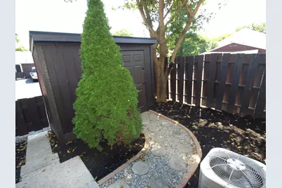 3370 Amberway Court, Colerain Township, OH 45251 - Photo 19