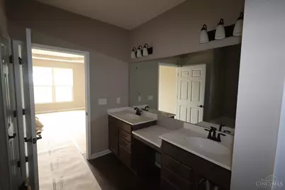 5592 Birch Court #9765, Fairfield Township, OH 45011 - Photo 11