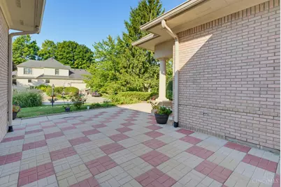 2824 Legend Falls Court, Beavercreek Twp, OH 45431 - Photo 9