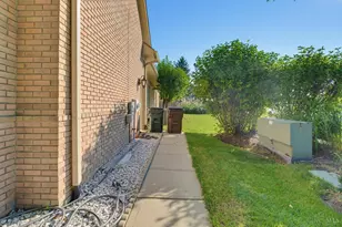 2824 Legend Falls Ct, Beavercreek Twp, OH 45431 - Photo 5