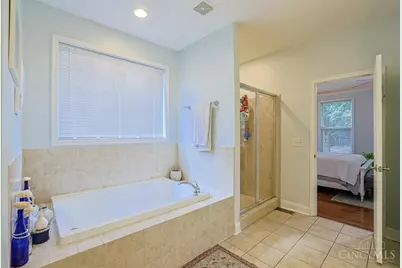 6809 Stewart Road, Columbia Township, OH 45236 - Photo 17