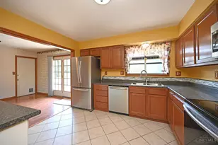 4007 Greatus Dr, Fairfield Township, OH 45011 - Photo 13