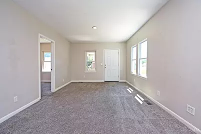 705 Osmond Avenue, Dayton, OH 45417 - Photo 7