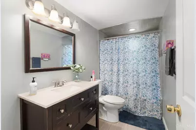 2888 Mount Airy Avenue, Green Township, OH 45239 - Photo 9