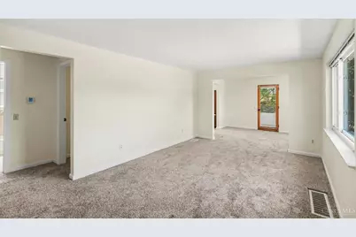 9512 Waxwing Drive, Blue Ash, OH 45241 - Photo 3