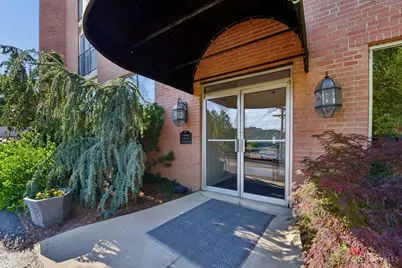 880 Rue De La Paix #A5, Cincinnati, OH 45220 - Photo 1
