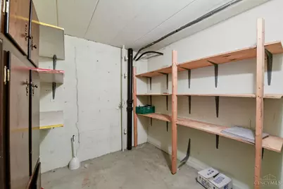 880 Rue De La Paix #A5, Cincinnati, OH 45220 - Photo 35