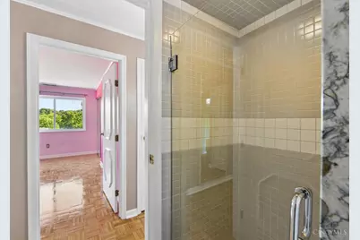 880 Rue De La Paix #A5, Cincinnati, OH 45220 - Photo 31