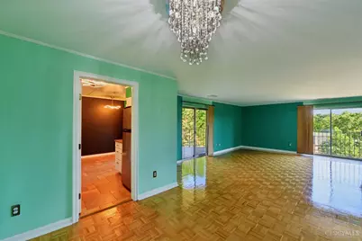 880 Rue De La Paix #A5, Cincinnati, OH 45220 - Photo 7