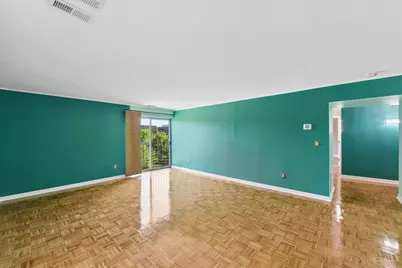 880 Rue De La Paix #A5, Cincinnati, OH 45220 - Photo 9