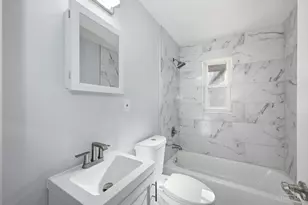6714 Devonwood Dr, Cincinnati, OH 45224 - Photo 13