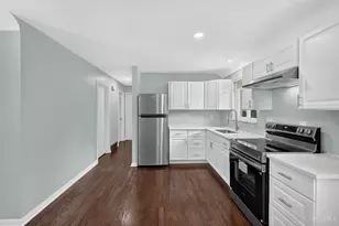 6714 Devonwood Dr, Cincinnati, OH 45224 - Photo 11