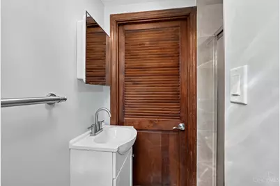 6714 Devonwood Drive, Cincinnati, OH 45224 - Photo 35
