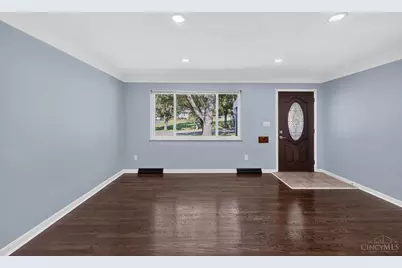 6714 Devonwood Drive, Cincinnati, OH 45224 - Photo 7