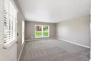 8 Sunnyside Dr, Fairfield, OH 45014 - Photo 5