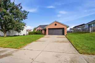2072 Granny Smith Ln, Monroe, OH 45044 - Photo 13