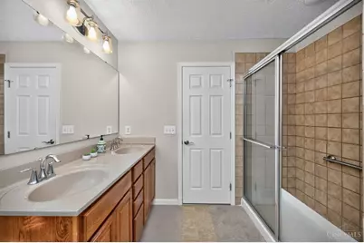 6263 Pine Cove, Hamilton Township, OH 45152 - Photo 23