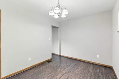 1131 Cherevilla Lane, Cincinnati, OH 45238 - Photo 7