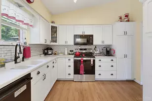 7445 Jean Dr, West Chester, OH 45069 - Photo 3