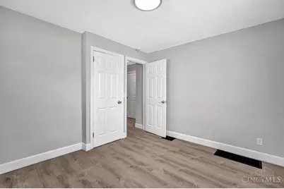 3676 Allview Circle, Cincinnati, OH 45238 - Photo 17