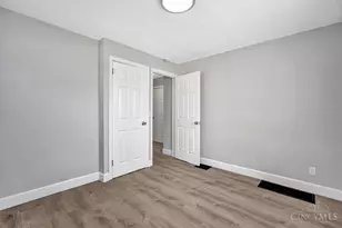 3676 Allview Cir, Cincinnati, OH 45238 - Photo 17