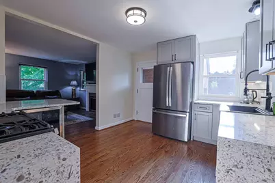 7007 Wooster Pike, Cincinnati, OH 45227 - Photo 11