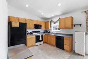 1323 Cross Creek Dr, Goshen, OH 45140 - Photo 11