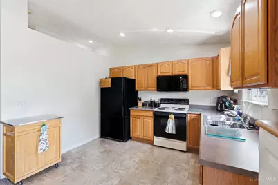1323 Cross Creek Drive, Goshen, OH 45140 - Photo 13