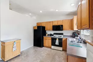 1323 Cross Creek Dr, Goshen, OH 45140 - Photo 13