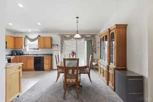 1323 Cross Creek Dr, Goshen, OH 45140 - Photo 9