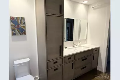 14 W Fourteenth Street #202, Cincinnati, OH 45202 - Photo 17