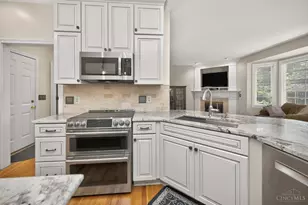 2026 Plumb Ln, Batavia Township, OH 45103 - Photo 15