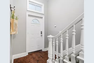 558 Milton Street, Cincinnati, OH 45202 - Photo 7