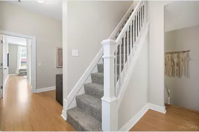 558 Milton Street, Cincinnati, OH 45202 - Photo 17