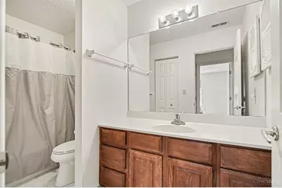 10555 Montgomery Road #4, Montgomery, OH 45242 - Photo 13